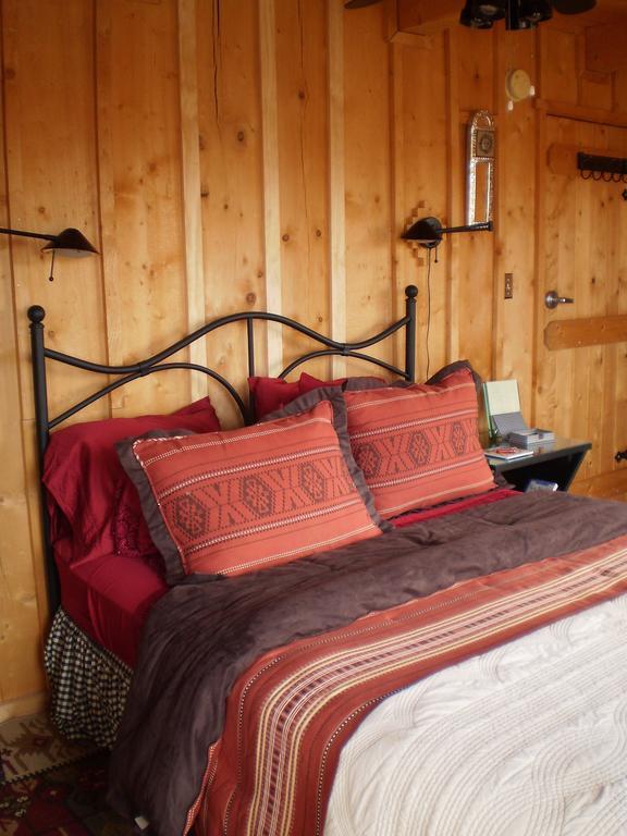 Silver River Adobe Inn Bed And Breakfast Farmington Ngoại thất bức ảnh