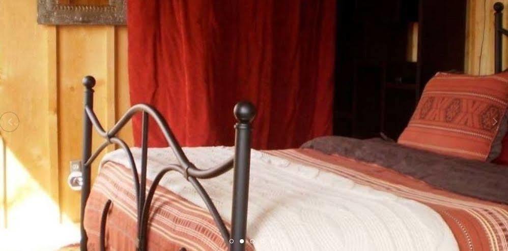 Silver River Adobe Inn Bed And Breakfast Farmington Ngoại thất bức ảnh